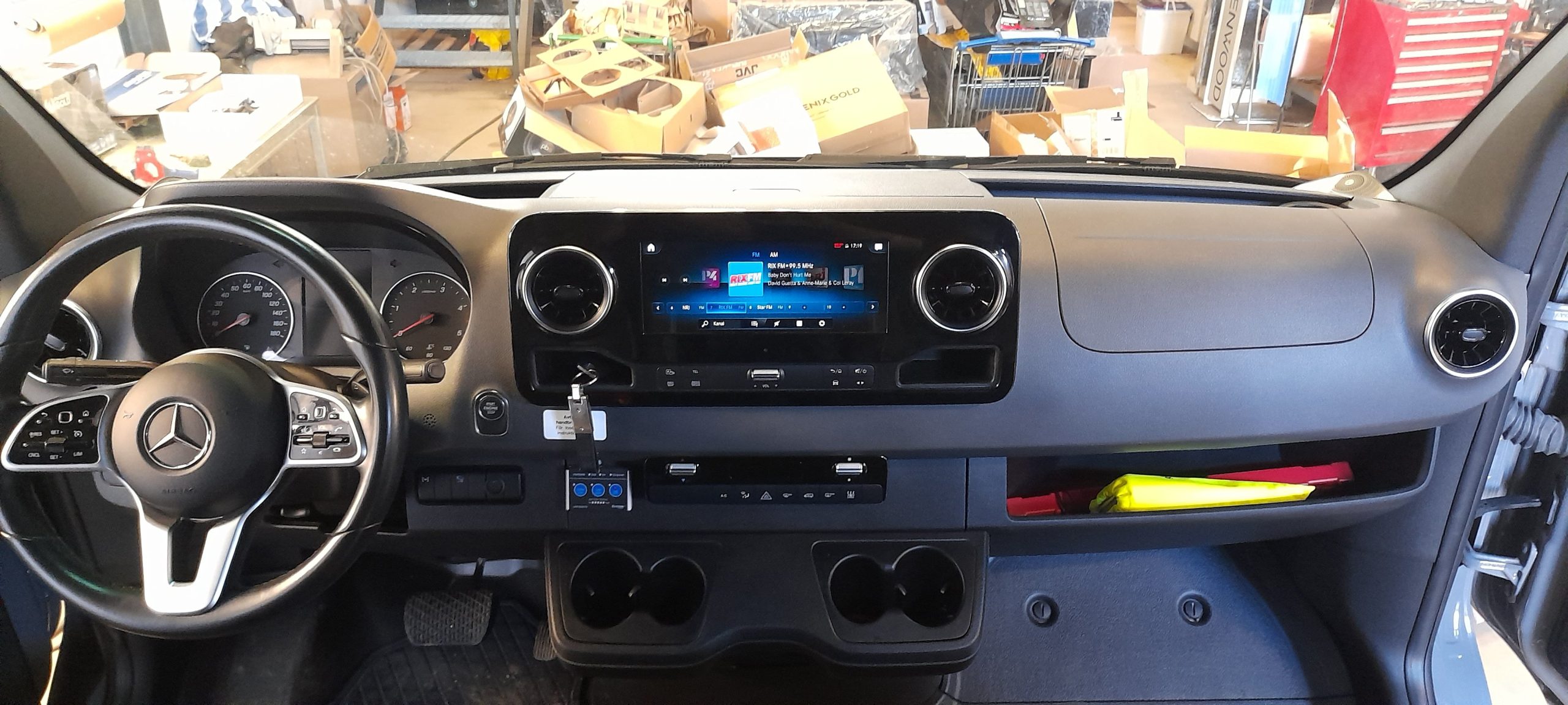 Mercedes Sprinter 2023